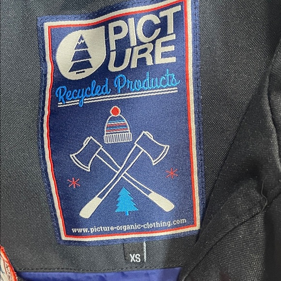 Picture Organic Women's Navy Vest with Fur Hood - Picture 2 of 14